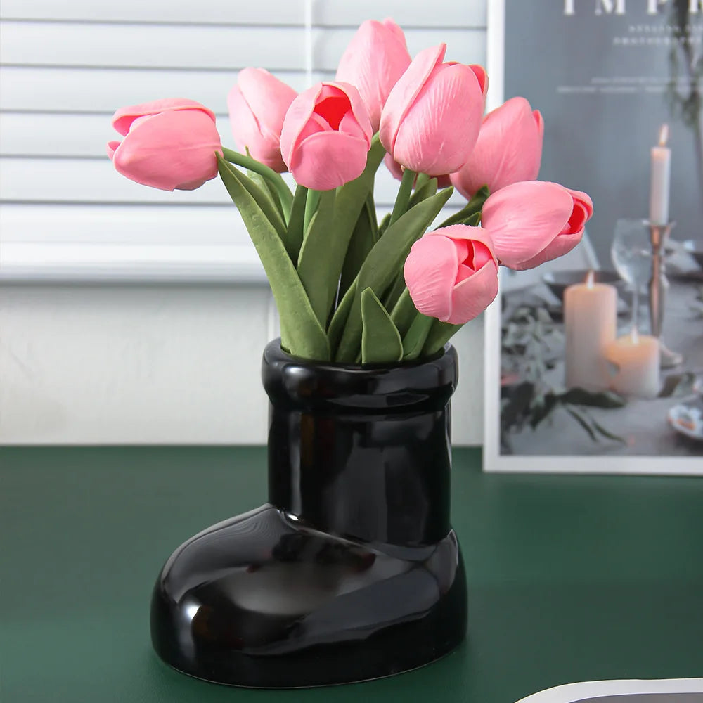 Ceramic Vase Boots Shoe Cute Cartoon Pen Holder Tabletop Storage Ikebana Flower Vase Boots Pot Home Decoration Accessories